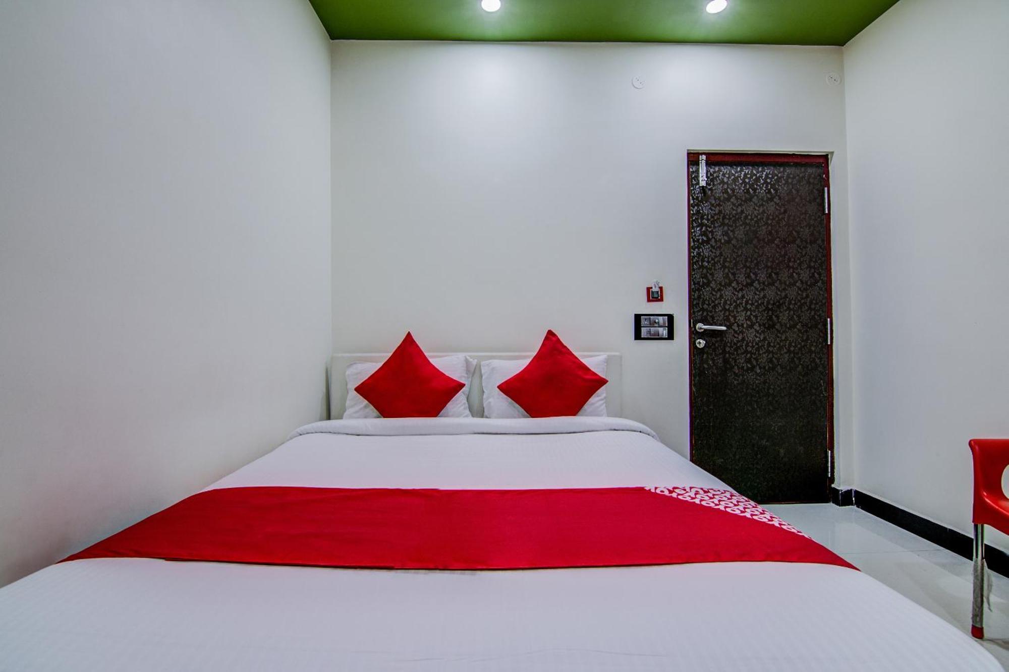 Collection O Spar Grand Hotel Visakhapatnam Bagian luar foto
