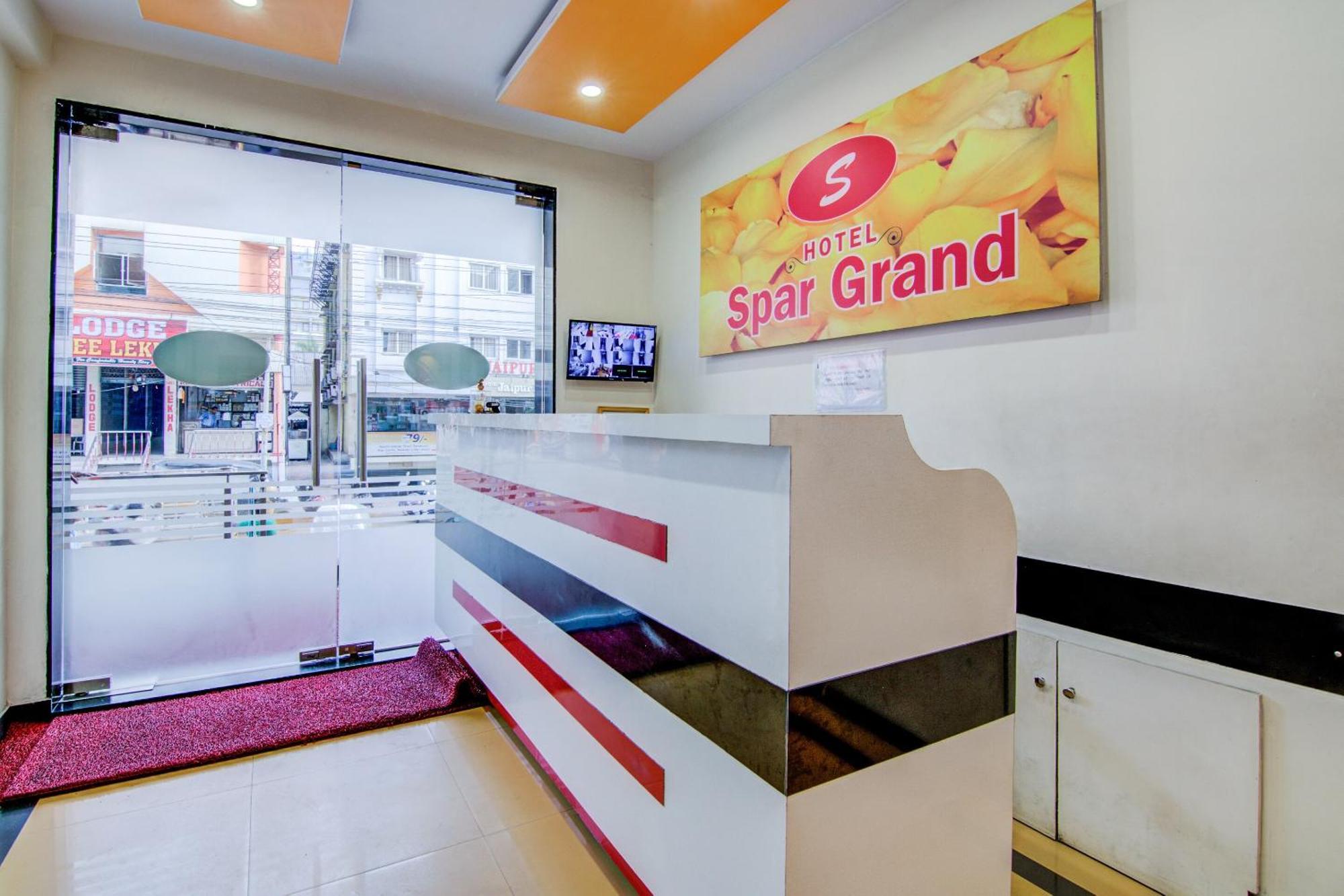 Collection O Spar Grand Hotel Visakhapatnam Bagian luar foto